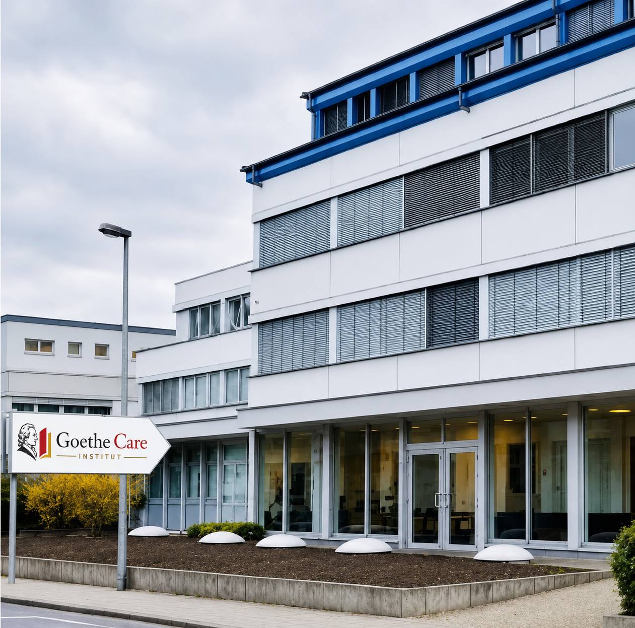 Auszubildende im Praxisunterricht an der staatlich anerkannten Schule.